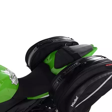 Motocyklová sedlová taška s bezpečným uchycením na model Ninja.